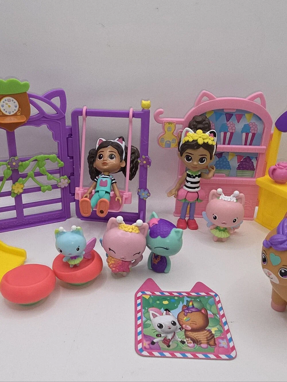Gabby's Dollhouse Kitty Fairy Garden Party Playset